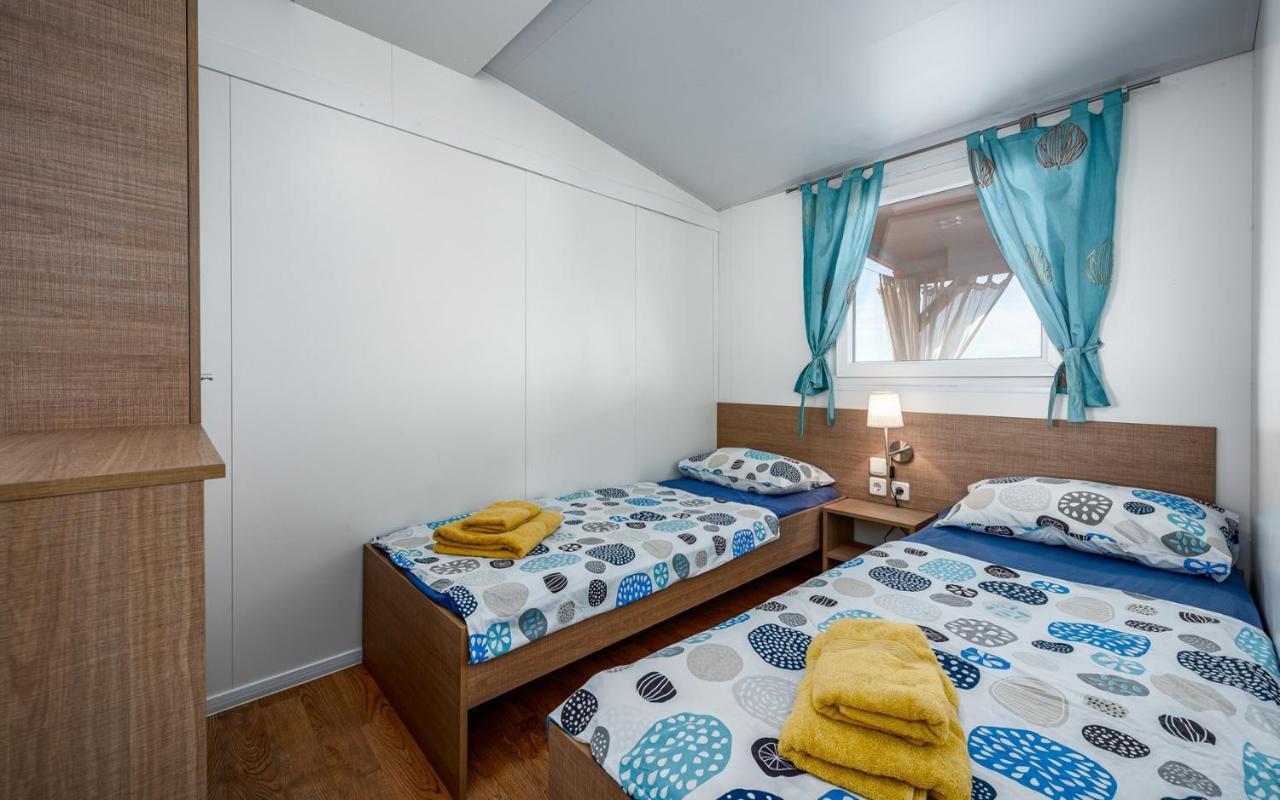 Panorama Mobile Homes In Park Holiday home